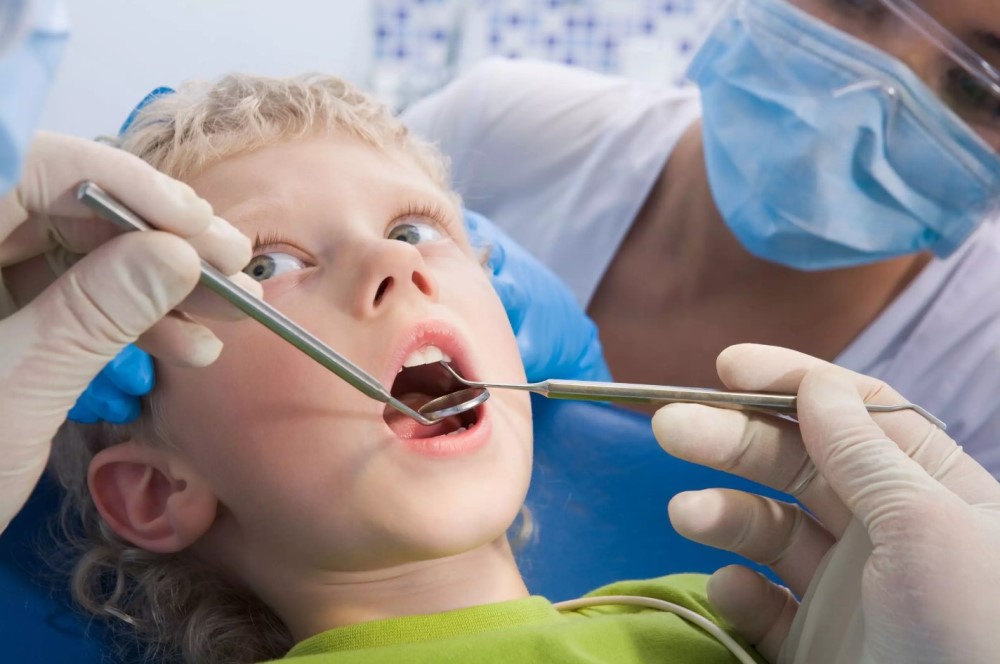 Лечение кариеса 
молочных зубов 
в Краснодаре